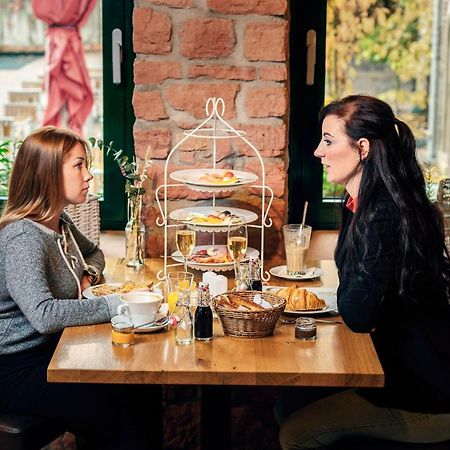 Classicx Landhaus & Hotel - Bed & Breakfast Gensingen Buitenkant foto