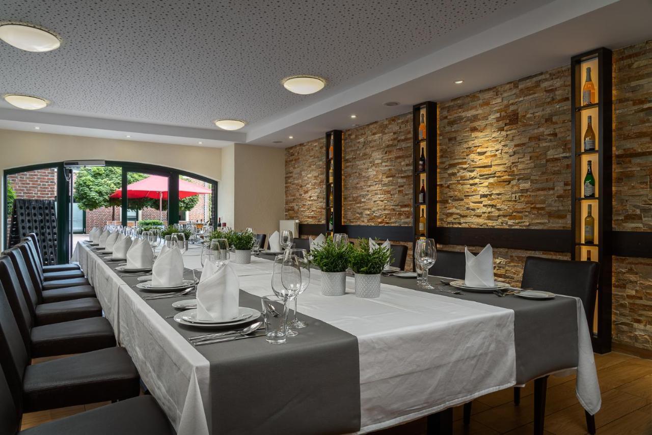 Classicx Landhaus & Hotel - Bed & Breakfast Gensingen Buitenkant foto