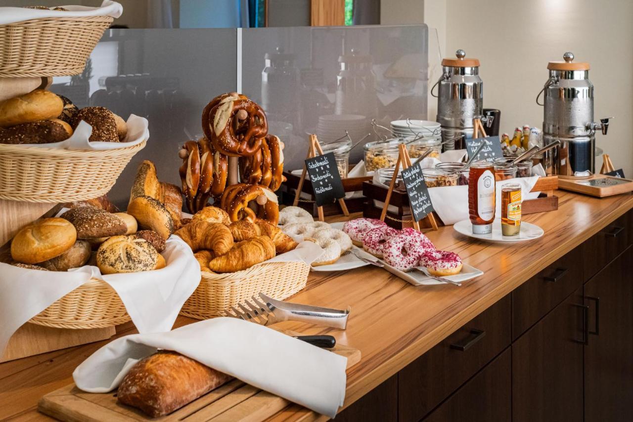 Classicx Landhaus & Hotel - Bed & Breakfast Gensingen Buitenkant foto