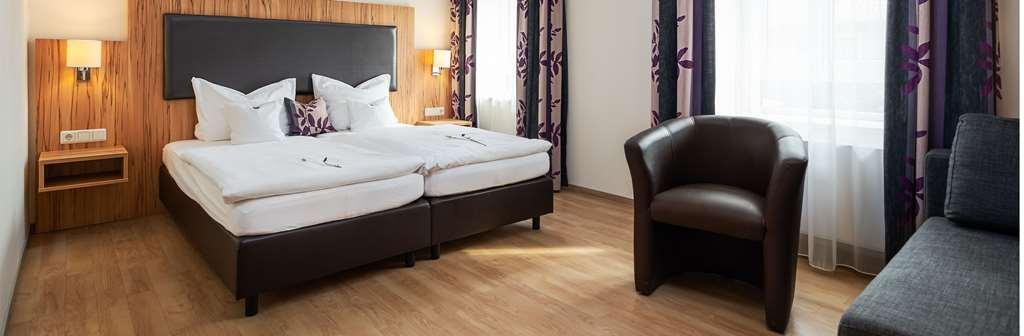 Classicx Landhaus & Hotel - Bed & Breakfast Gensingen Kamer foto