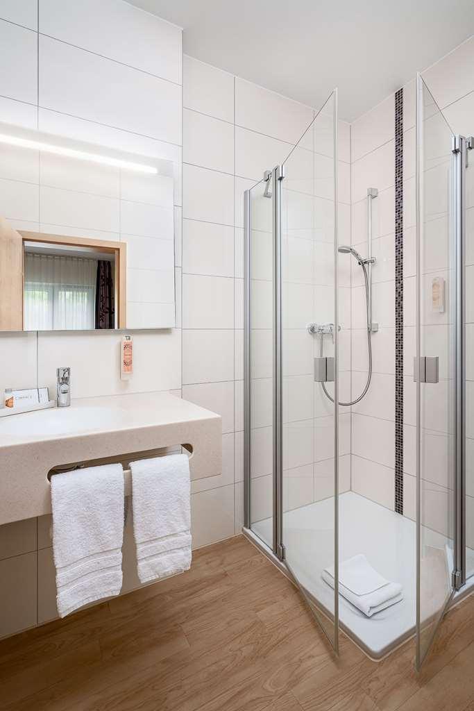 Classicx Landhaus & Hotel - Bed & Breakfast Gensingen Buitenkant foto